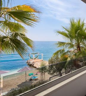 Paoma Lux Beach Suites - Podstrana - 8