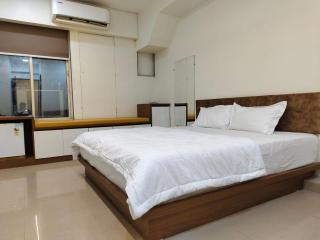 Hotel Spark Inn - Ahmedabad - 5