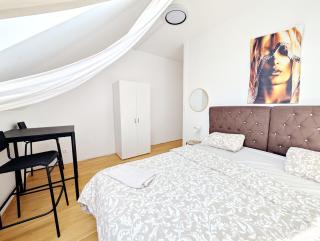Charming Stay at Märzstraße Rooms Close to Vienna Attractions MZ49 - Viena - 8