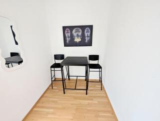 Charming Stay at Märzstraße Rooms Close to Vienna Attractions MZ49 - Viena - 3