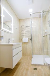 Soprano Inn Hotel - Pasiky-Zubryts'ki - 3