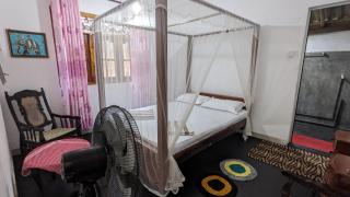 Sandy Coconut Guest - 7