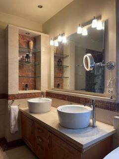 One Sixteen Guest House - 1