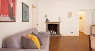 Charming JOIVY Flat Next to Duomo di Como - Como - 3