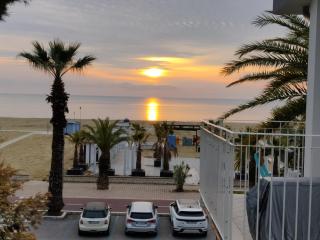 Sea Home Sunrise - 3