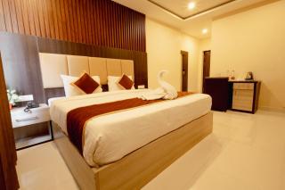 Hotel Brindavan Elite - 2
