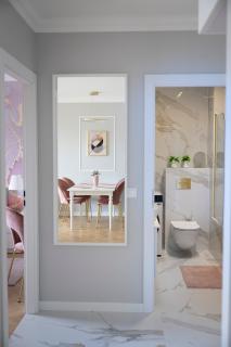 Rose Gold by Go Apart - Danzig - 4