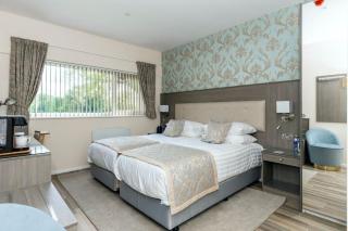 Kingfisher Park - Deanshanger - 2