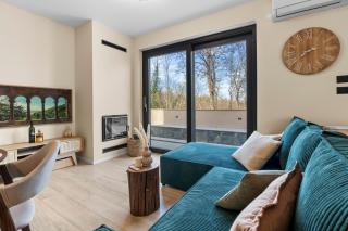 Charming Villa Harmonia with Heated pool and Indoor Jacuzzi surrounded by nature - Pićan - 4