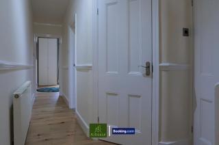 3 Bedroom Apartment By Arhouse Apartments Short Lets & Serviced Accommodation Kensal Rise With Free WiFi & Free Parking - Londra - 5