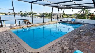 Amazing - 4 Bed Billiard Table luxury canal pool - Cape Coral - 4
