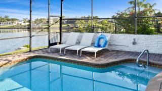 Amazing - 4 Bed Billiard Table luxury canal pool - Cape Coral - 2