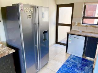 Family Beach House Retreat - 1