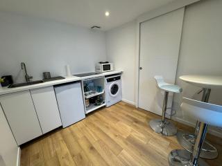 2 Twenty Fort Studio with pool Lyon - Villeurbanne - 3