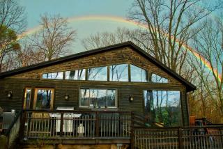 Luxury Mountain Cabin Rental on Rockfish Gap River near Charlottesville, Virginia - Nellysford - 3