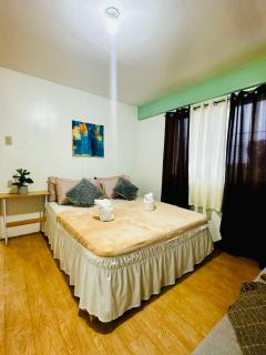 Host Homes Campetic per room - Camella 3BR Townhouse - 2