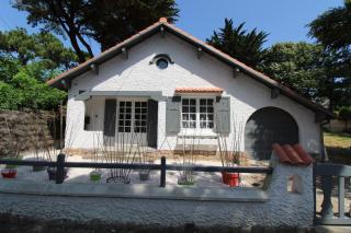 Agréable, jardin, toute équipée, proche du marché, plage à 300m - 9