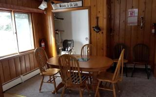 Rustic Cabin with a Picnic Table and Barbecue on Somo Lake, Wisconsin - Tomahawk - 4