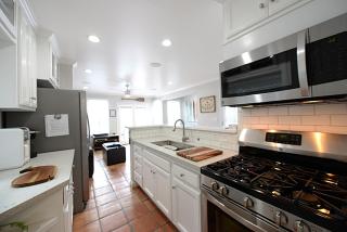 232W 232 Whittley - 1