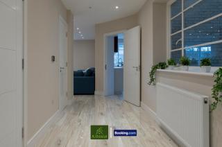 Three Bedroom Apartment By Arhouse Apartments Short Lets & Serviced Accommodation Willesden With Free Wi-Fi & Terrace - Londra - 3
