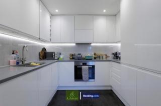 One Bedroom Apartment By Arhouse Apartments Short Lets & Serviced Accommodation Kingston With Free WiFi - Kingston upon Thames - 8