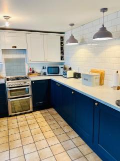 Great Value, Beautifully Decorated Quirky Cottage, in Great Location,Only a Few Minutes Walk from the Sea ,Beaches , Town and Restaurants - Lyme Regis - 5