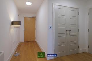 One Bedroom Apartment By Arhouse Apartments Short Lets & Serviced Accommodation Kingston With Free WiFi - Kingston upon Thames - 5