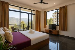 TatvaNest Hillcrest Scenic 2BHK - Kasauli - Vimoksha Homestays - Kasauli - 9