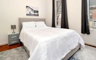Cozy Studio! Steps to Central Park & Upper E Side! - New York - 0