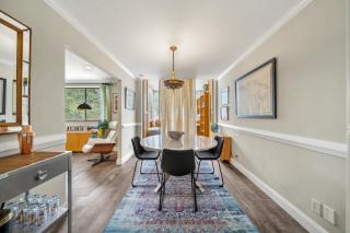 Urban-eclectic Downtown Condo W Parking, Sleeps 4 - Atlanta - 1