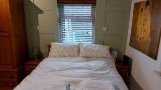 Studio apartment in Lichfield city centre - 6