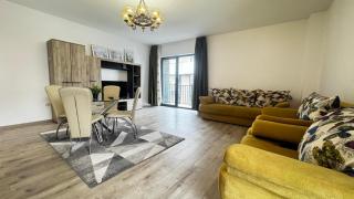 CORESI MALL Large 2 camere, sleeps 6 - Braşov - 0