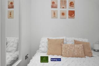 Two Bedroom Apartment By Arhouse Apartments Short Lets & Serviced Accommodation Clapham With Free WiFi - London - 4