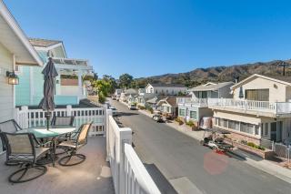 318CL Upper 318 Claressa Ave - Upper - Avalon - 0