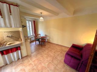 Charmant studio atypique, Aups - Aups - 4
