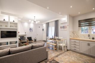 Athena Lux Maison - 8