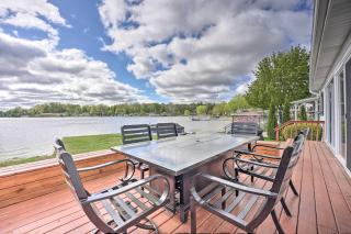 Lakefront Home w/ Boat Dock in Benton Harbor! - 9