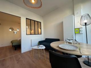 22B Studio avec Extérieur Coin Nuit & Cuisine - La Roche-sur-Yon - 3