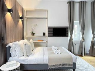 Spacious studio in Saint-Germain-des-Pres - Paris - 7