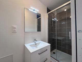 22 C Cozy and Convenient - La Roche-sur-Yon - 7