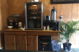 Colonial Inn Extended Stay by OYO New Ulm - 5