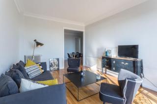 GuestReady - Designer Apartment - Eiffel Tower View! - Parijs - 9