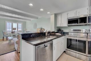 Port O Call F203 by Wild Dunes, Oceanfront - Isle of Palms - 4