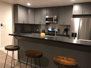 Fully remodeled Beautiful house in West Covina - West Covina - 7