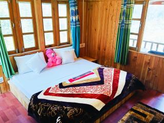 Mounting hutt jibhi - 1