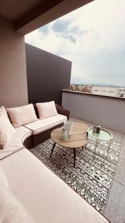 Jacuzzi area with sunset, terrace, free parking - 1