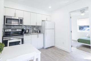 Renovated and Cozy 2bed 2Bath close to the Beach - Hollywood - 3
