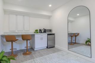 Renovated and Cozy 2bed 2Bath close to the Beach - Hollywood - 2