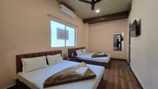 HOTEL MAHESHWARI GREEN's - Ujjain - 0