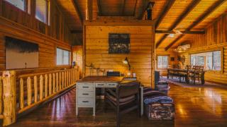 Larch Lodge - Secluded Cabin - Eureka - 1